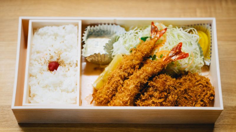 Bento Box, Reis und Ebi Furai, Japan